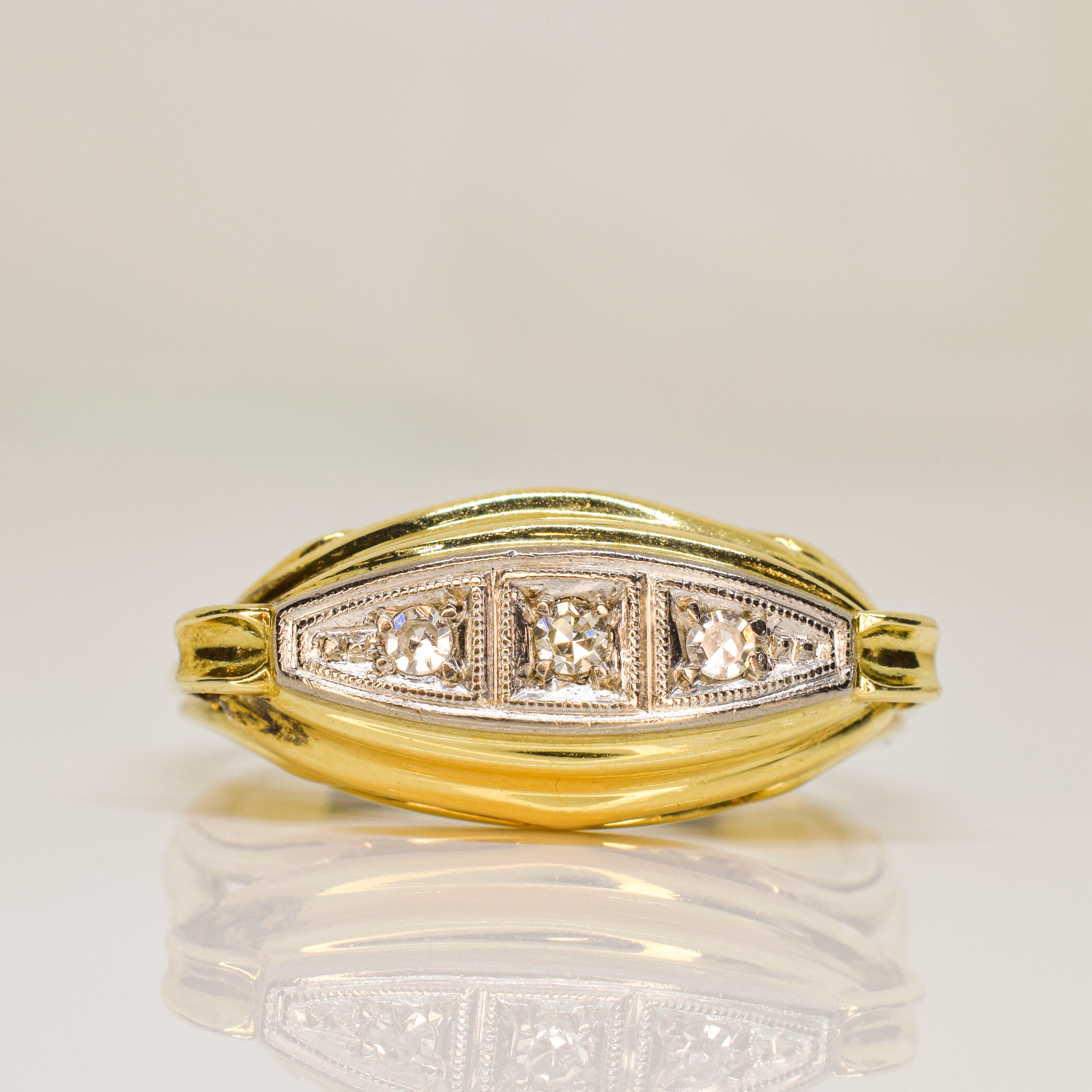 Art Deco Boat Ring