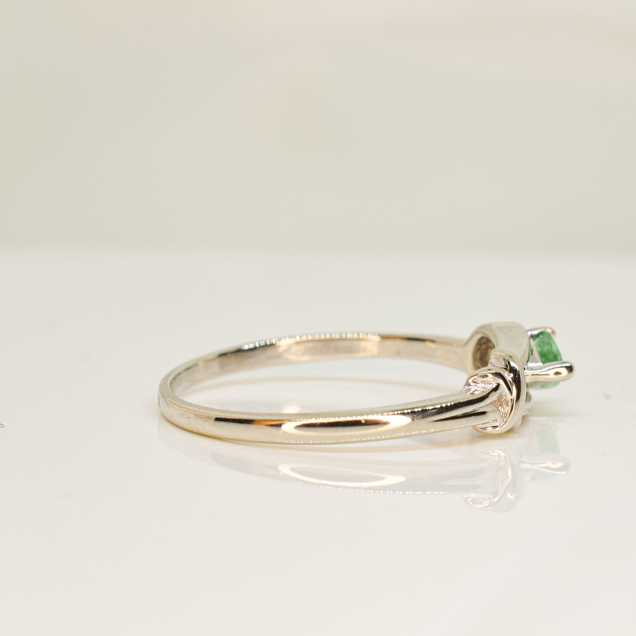 White Gold Emerald Ring