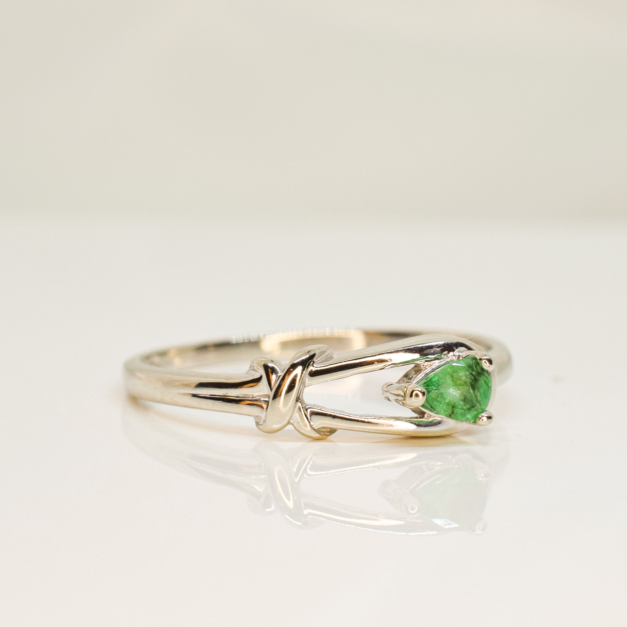 White Gold Emerald Ring