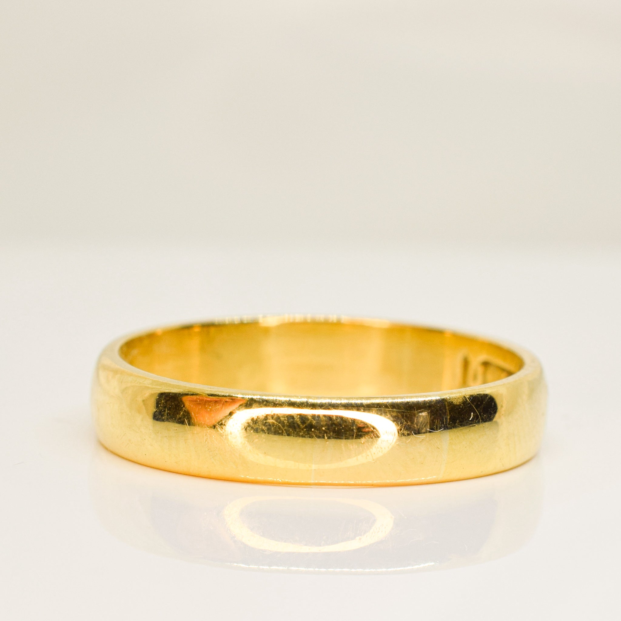 18kt gold band british hallmarked