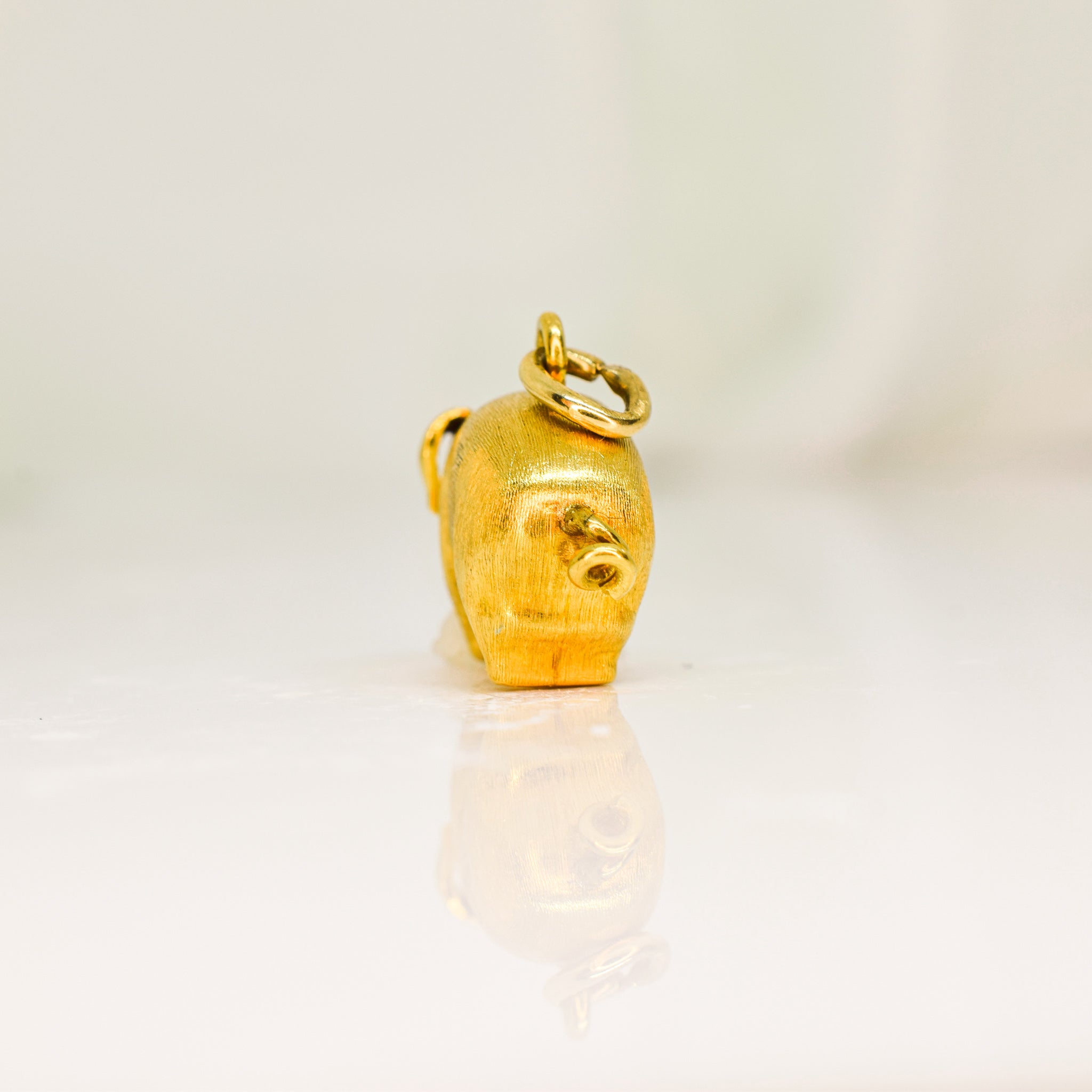 18kt Gold Pig